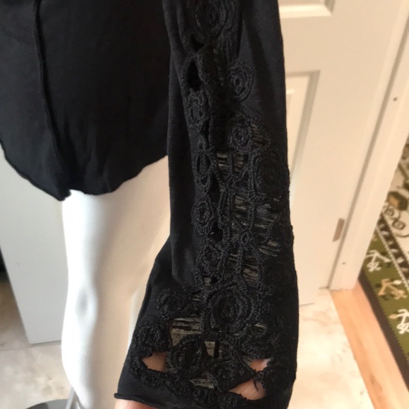 Free People Ling  Sleeve Shirt size SP - Picture 4 of 8